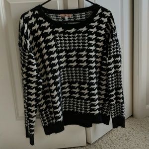 365 Black And White Checkered Sweater